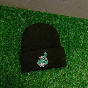 *RARE* Cleveland Indians Chief Wahoo Halloween Edition Beanie Toque NEW